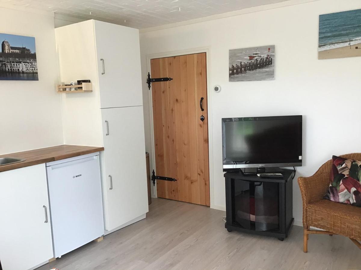 Apartamento “In Oans Oefje” Parel In De Polder! Lewedorp Exterior foto