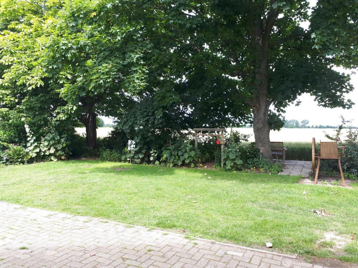 Apartamento “In Oans Oefje” Parel In De Polder! Lewedorp Exterior foto