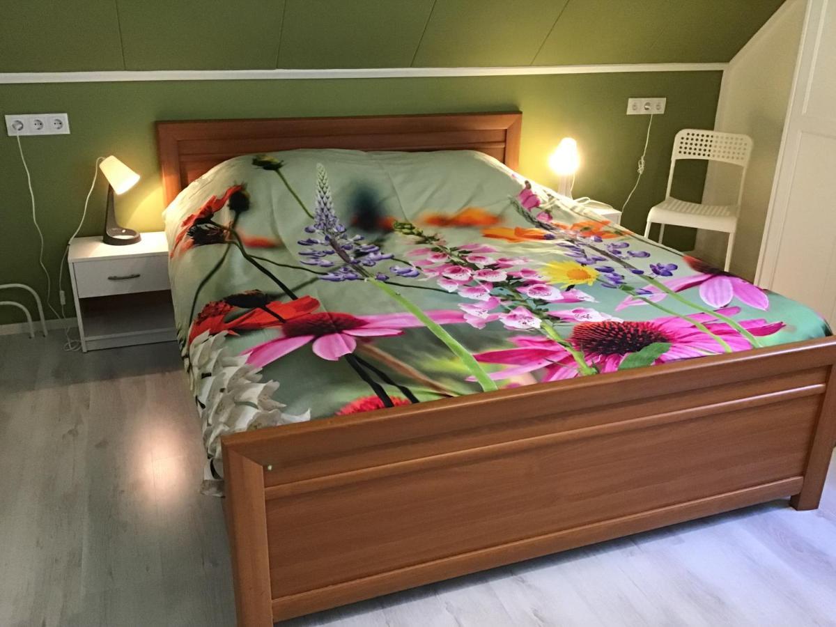 Apartamento “In Oans Oefje” Parel In De Polder! Lewedorp Exterior foto